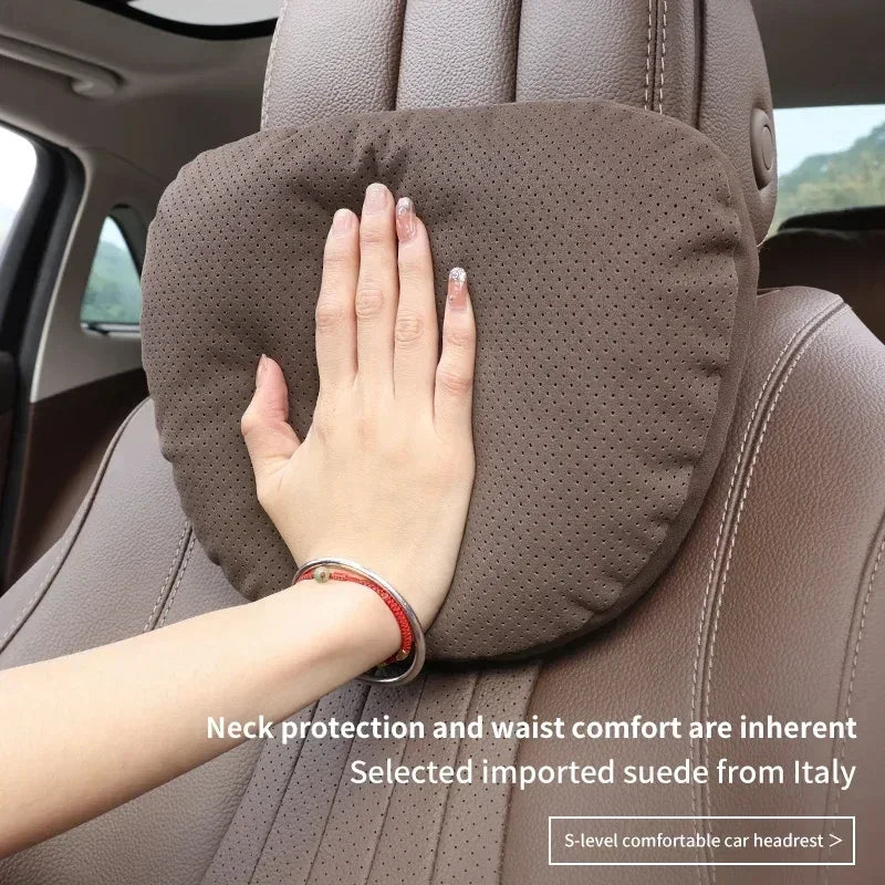 🏷️Coussin Appuie-Tête Voiture Style Maybach – Ultra Doux en Daim, Confort Cervical Universel, 30×20 cm, pour Conduite & Longs Trajets